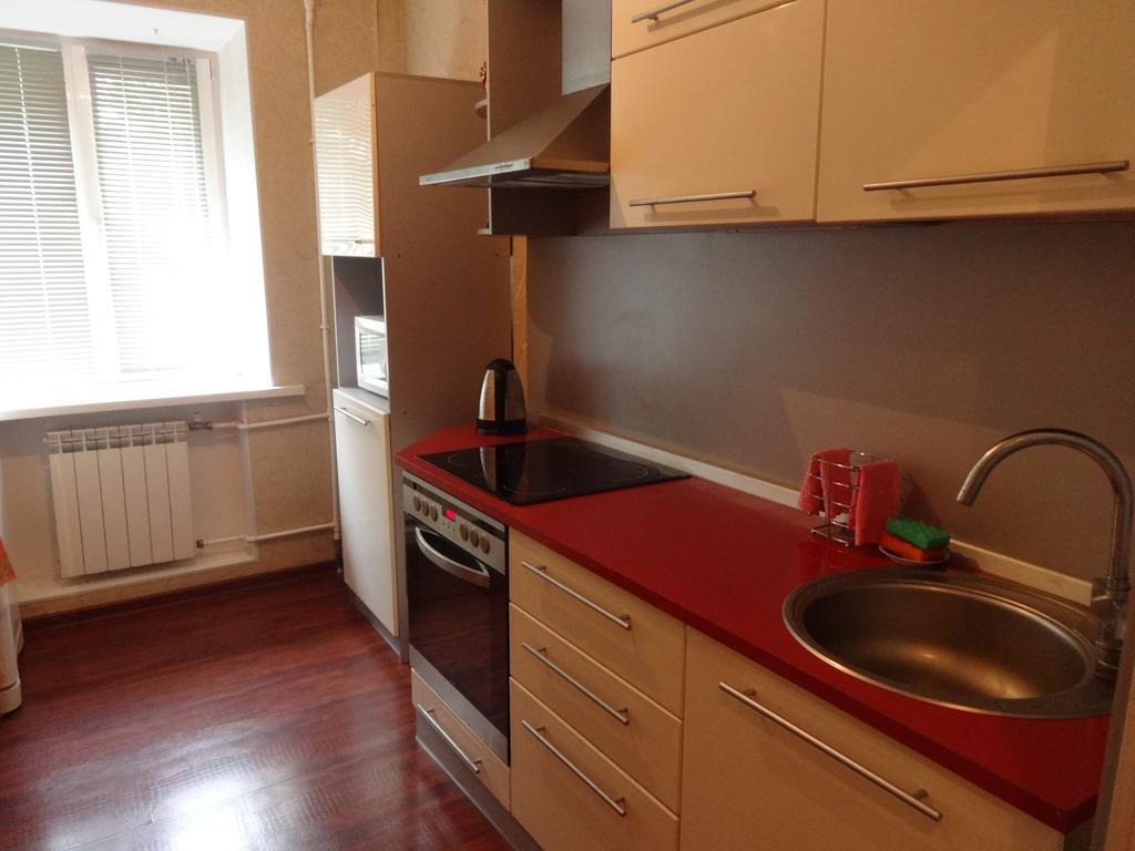 Tourist Luxe Apartment Sziktivkar Szoba fotó